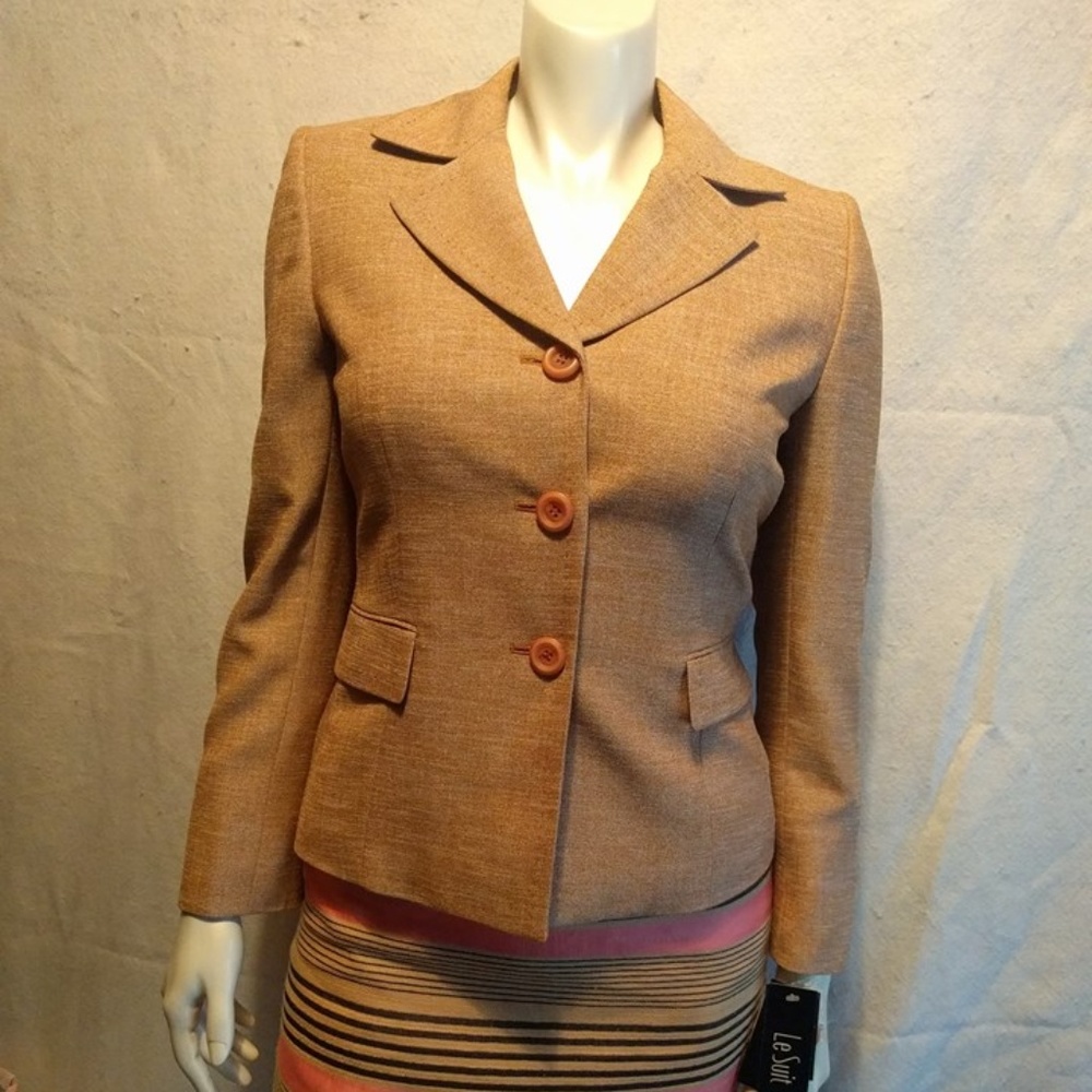 LE SUIT ANTIQUE GLAMOUR BLAZER